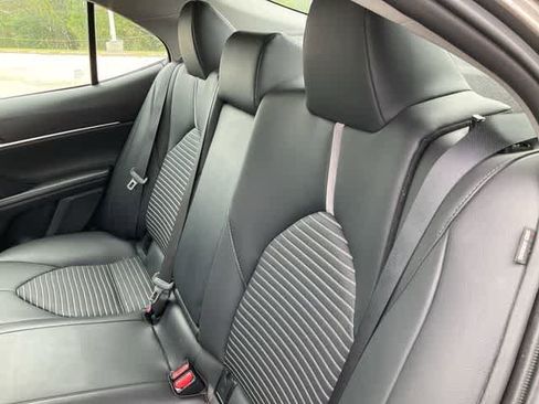 Used 2024 Toyota Camry SE FWD image 16