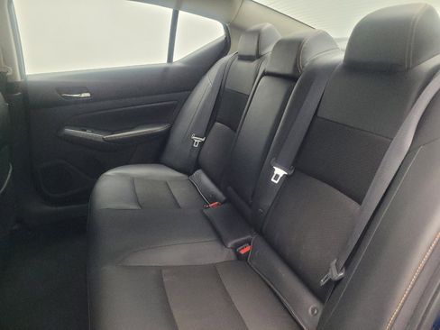 Used 2020 Nissan Altima 2.5 SR w/ Premium Package image 18