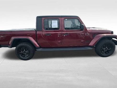 Used 2022 Jeep Gladiator Sport image 9