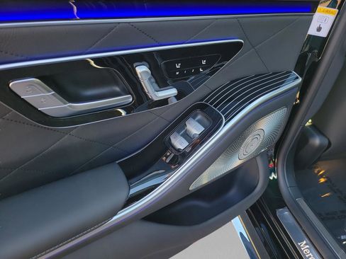 New 2026 Mercedes-Benz S 580 4MATIC Sedan image 6