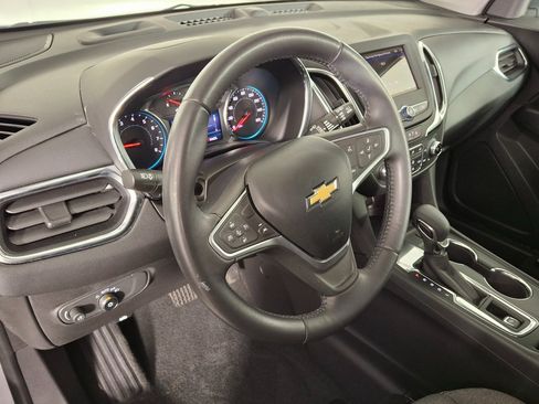 Used 2022 Chevrolet Equinox LT image 10