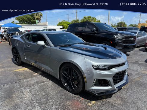 Used 2023 Chevrolet Camaro LT w/ RS Package image 3