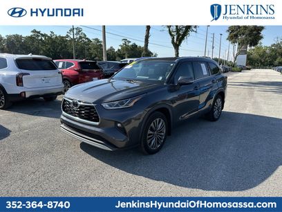 Used 2021 Toyota Highlander Platinum