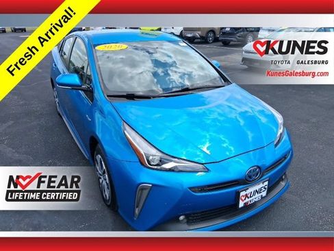 Used 2020 Toyota Prius LE AWD/4WD image 1