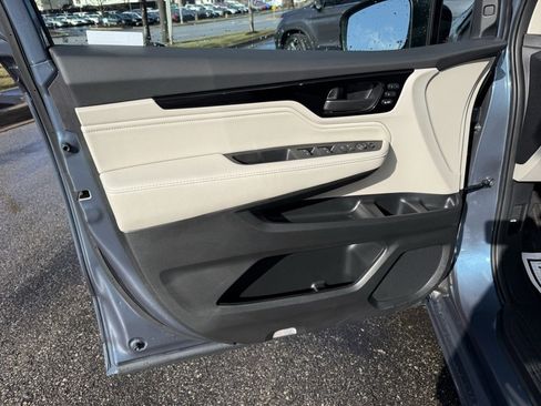 Used 2026 Honda Odyssey Touring image 13