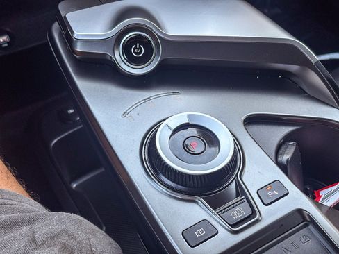 Used 2024 Kia EV6 Light image 25