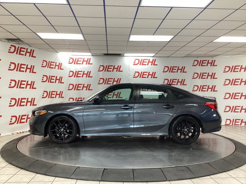 Used 2024 Honda Civic Sport image 4