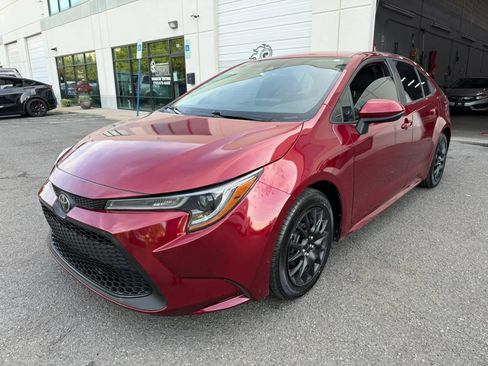 Used 2022 Toyota Corolla LE FWD image 5