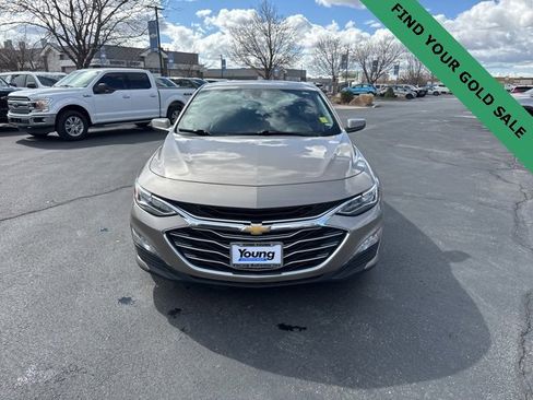 Used 2024 Chevrolet Malibu LT image 2