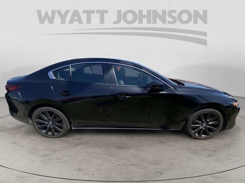 Used 2024 MAZDA MAZDA3 s FWD image 10