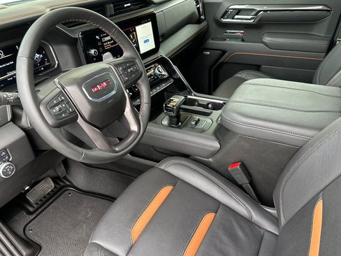 Certified 2025 GMC Sierra 1500 AT4 image 10