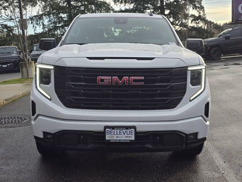 Used 2025 GMC Sierra 1500 Elevation AWD/4WD image 8
