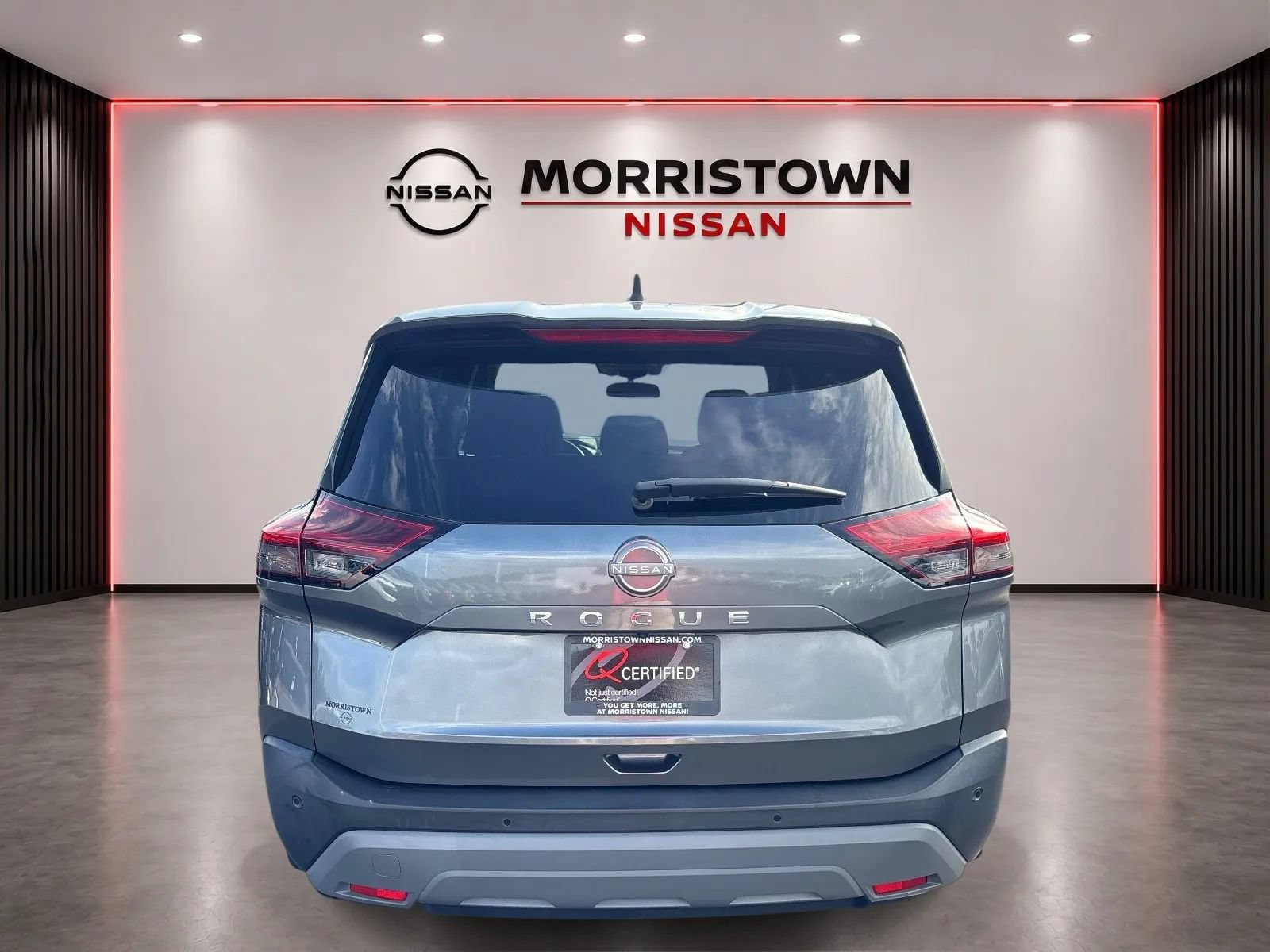 Used 2023 Nissan Rogue S FWD image 5