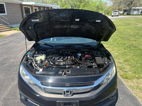 Used 2017 Honda Civic EX-L image 8