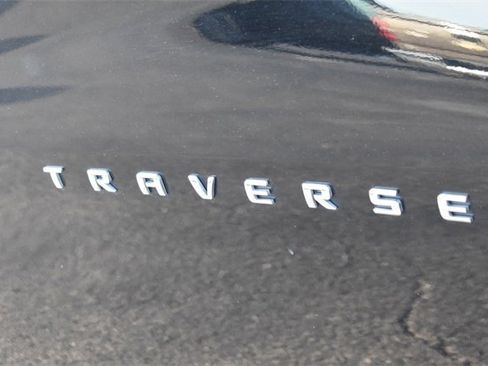 Certified 2022 Chevrolet Traverse LS image 12