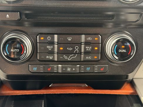 Used 2017 Ford F350 King Ranch w/ FX4 Off-Road Package image 22