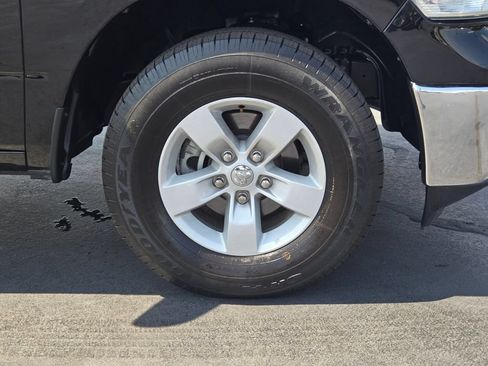 Used 2024 RAM 1500 Classic SLT AWD/4WD image 21