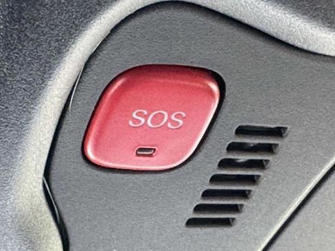 Used 2021 Jeep Renegade Latitude image 17