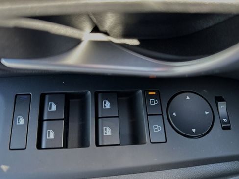 Used 2025 Hyundai Tucson SEL image 8