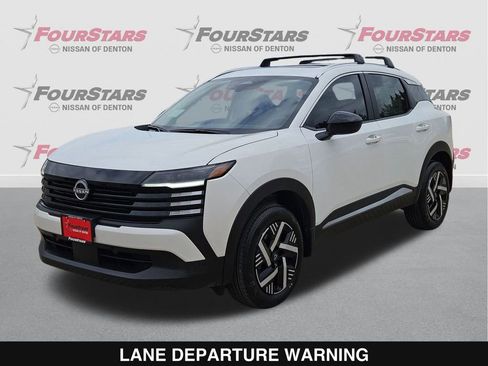 New 2026 Nissan Kicks SV w/ SV Premium Package FWD image 9