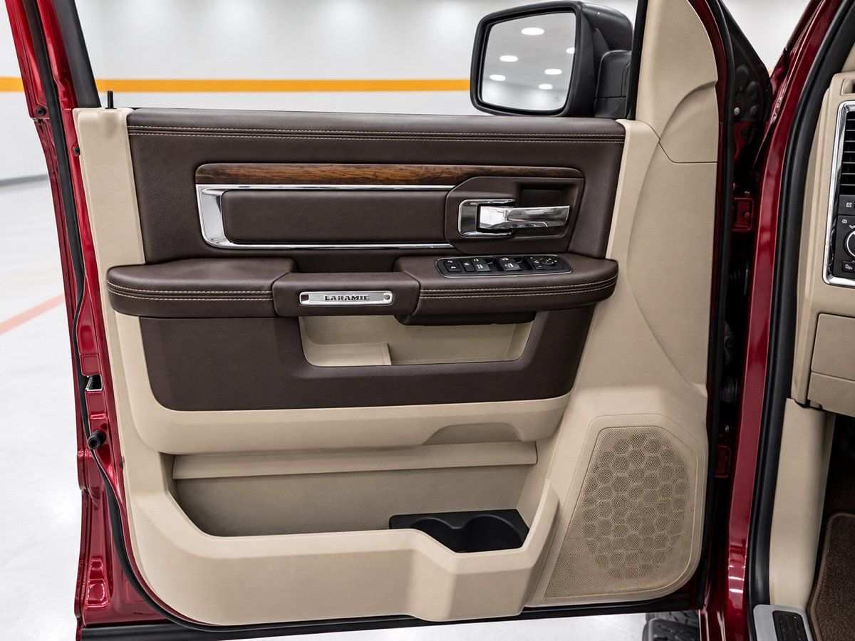 Used 2014 RAM 1500 Laramie Longhorn w/ Convenience Group AWD/4WD image 11