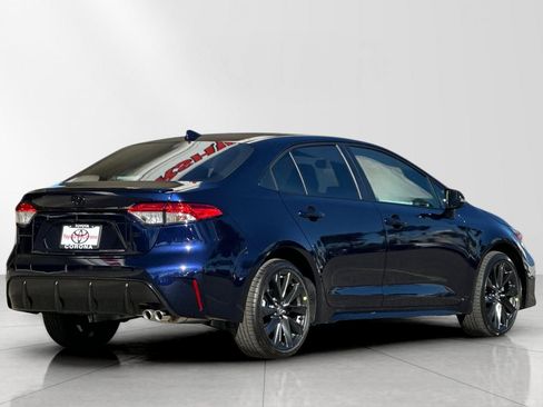 New 2026 Toyota Corolla SE image 3