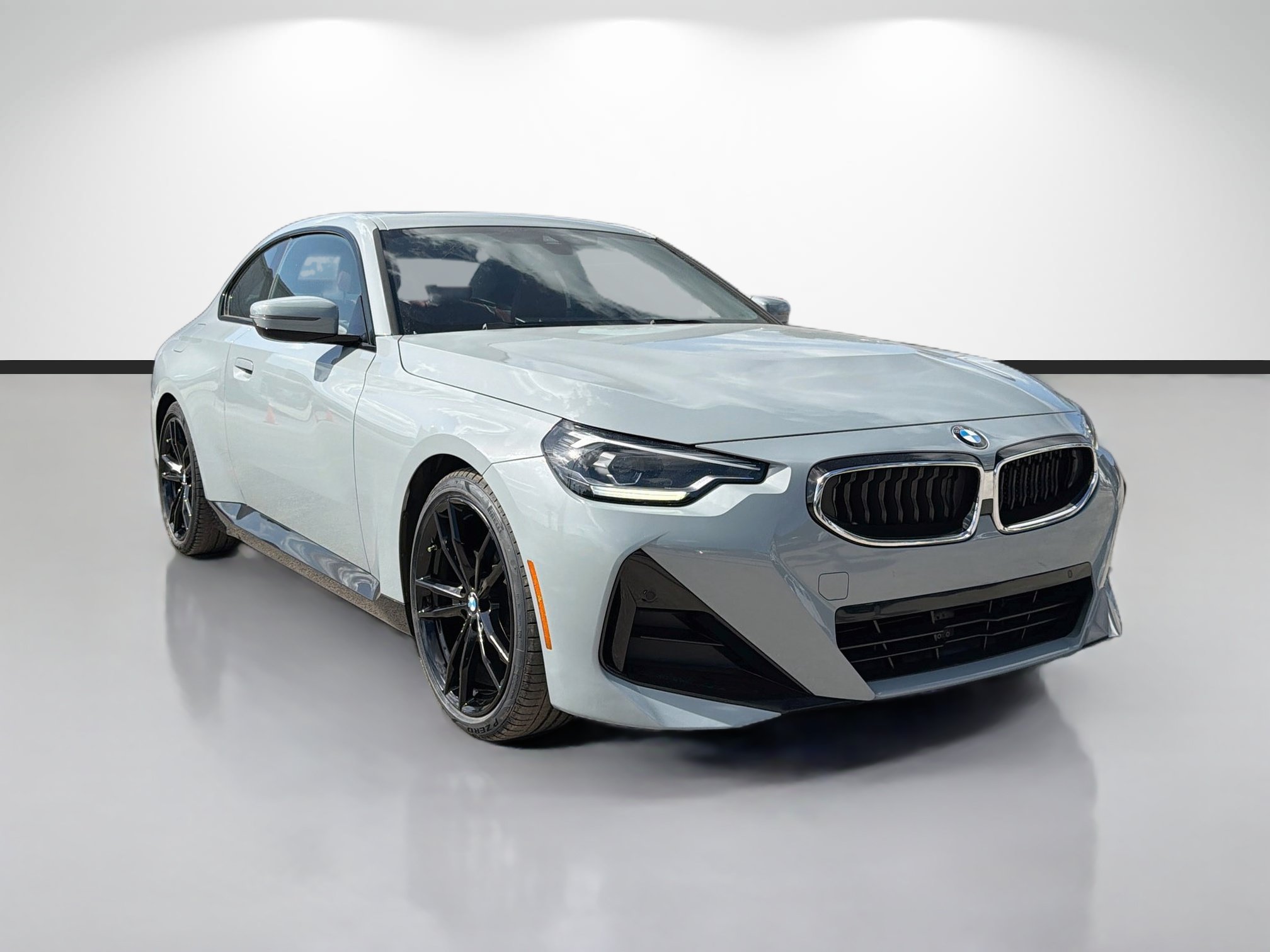 Used 2024 BMW 230i Coupe w/ M Sport Package RWD image 2