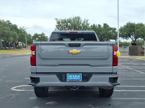 Used 2024 Chevrolet Silverado 1500 Custom RWD image 7