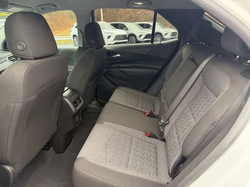 Used 2023 Chevrolet Equinox LT AWD/4WD image 33