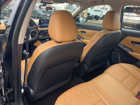 Certified 2022 Nissan Sentra SV w/ SV Premium Package image 11