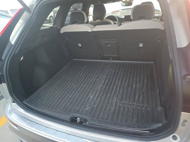 Used 2026 Volvo XC60 B5 Plus AWD/4WD image 7