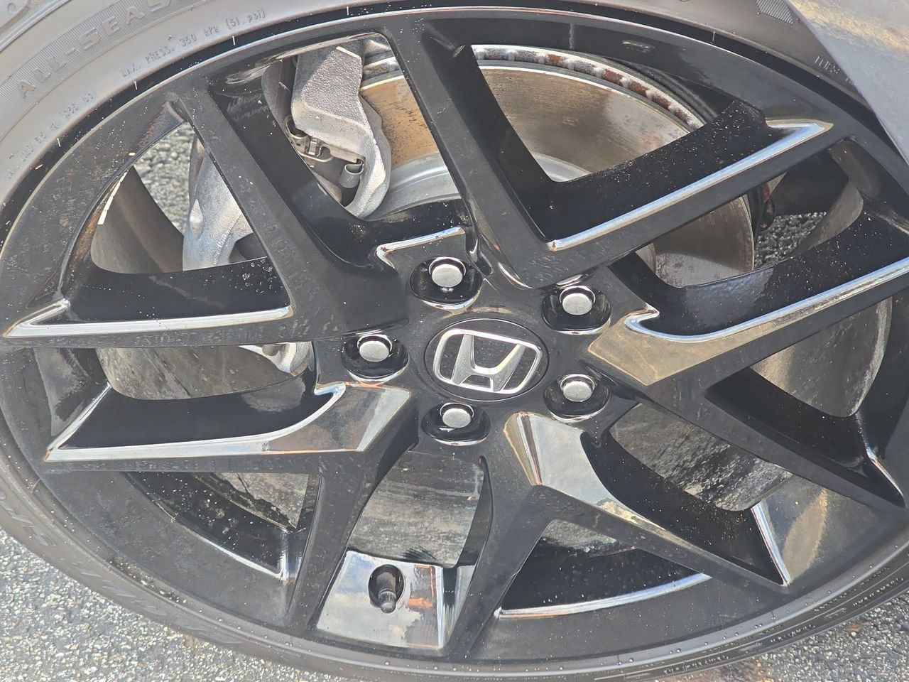 Used 2025 Honda Civic Sport image 32