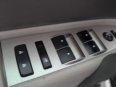 Used 2012 Chevrolet Silverado 2500 W/T AWD/4WD image 13