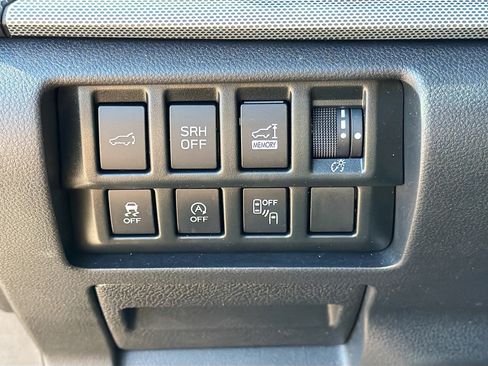 Certified 2021 Subaru Forester Limited w/ Popular Package #3 image 33