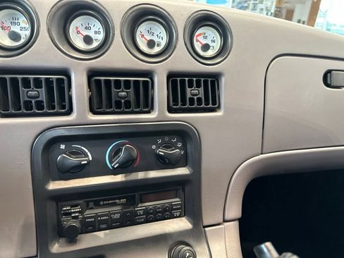 Used 1994 Dodge Viper RT/10 RWD image 13