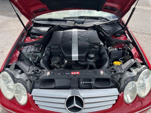 Used 2005 Mercedes-Benz CLK 320 Cabriolet image 13