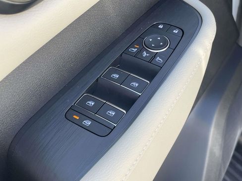 New 2026 Nissan Armada Platinum RWD image 14