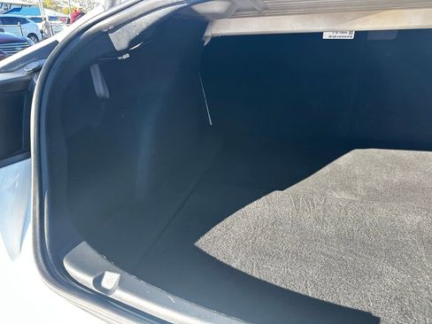 Used 2023 Tesla Model 3 Standard Range image 37