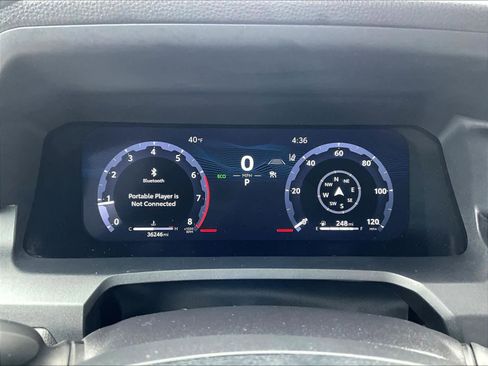 Used 2024 Toyota Tacoma TRD Off-Road image 25