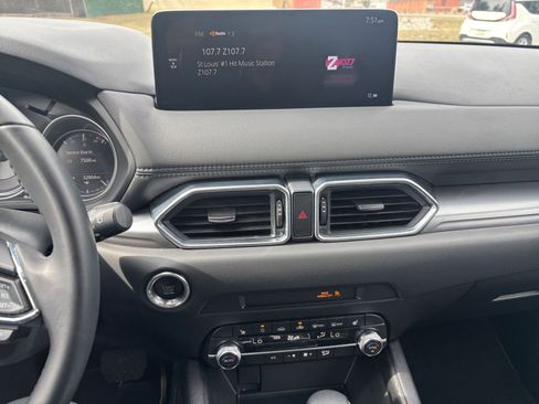 Used 2025 MAZDA CX-5 AWD 2.5 S w/ Select Package image 17