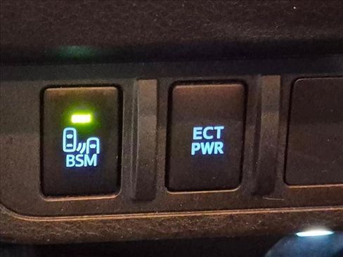 Used 2023 Toyota Tacoma SR5 w/ Technology Package RWD image 20