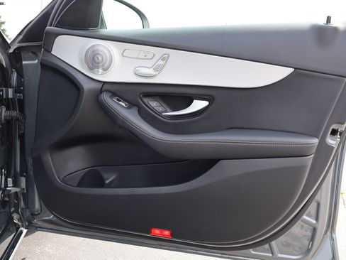 Used 2021 Mercedes-Benz C 300 Sedan image 29