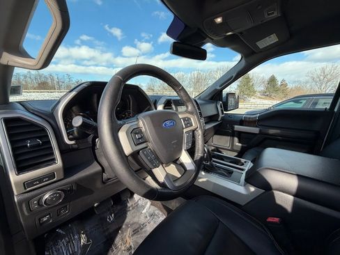 Used 2019 Ford F150 Lariat w/ Equipment Group 502A Luxury image 11