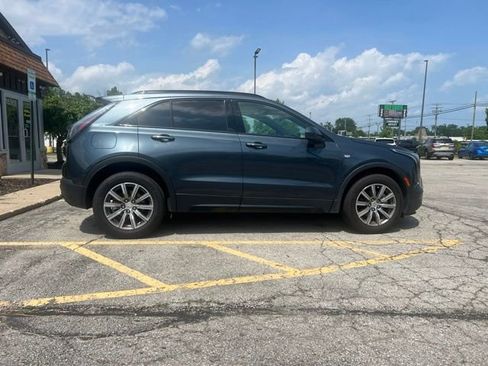 Used 2019 Cadillac XT4 Sport w/ Cold Weather Package AWD/4WD image 6