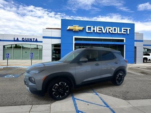 Used 2023 Chevrolet TrailBlazer LT FWD image 4