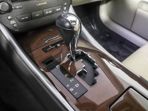 Used 2012 Lexus IS 250 AWD w/ Premium Pkg Value Edition image 31