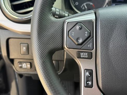 Used 2022 Toyota Tacoma Limited w/ Nightshade Package AWD/4WD image 12