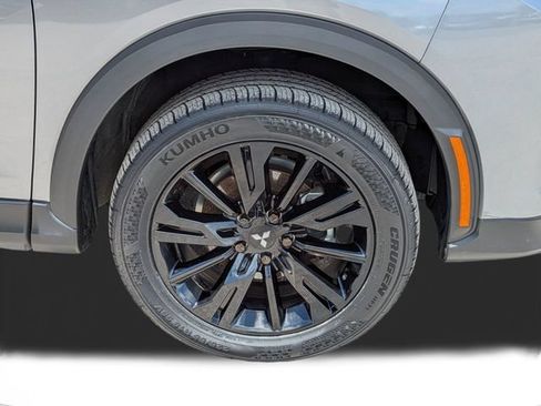Used 2025 Mitsubishi Eclipse Cross AWD image 11