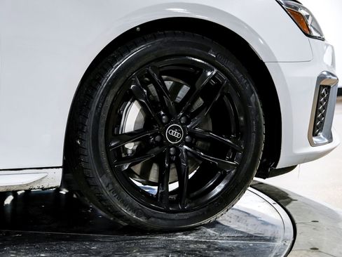 Used 2024 Audi A4 2.0T Premium Plus w/ Premium Plus Package image 60