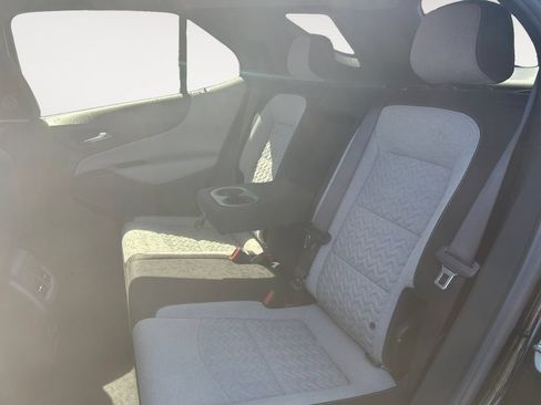 Used 2022 Chevrolet Equinox LT AWD/4WD image 13